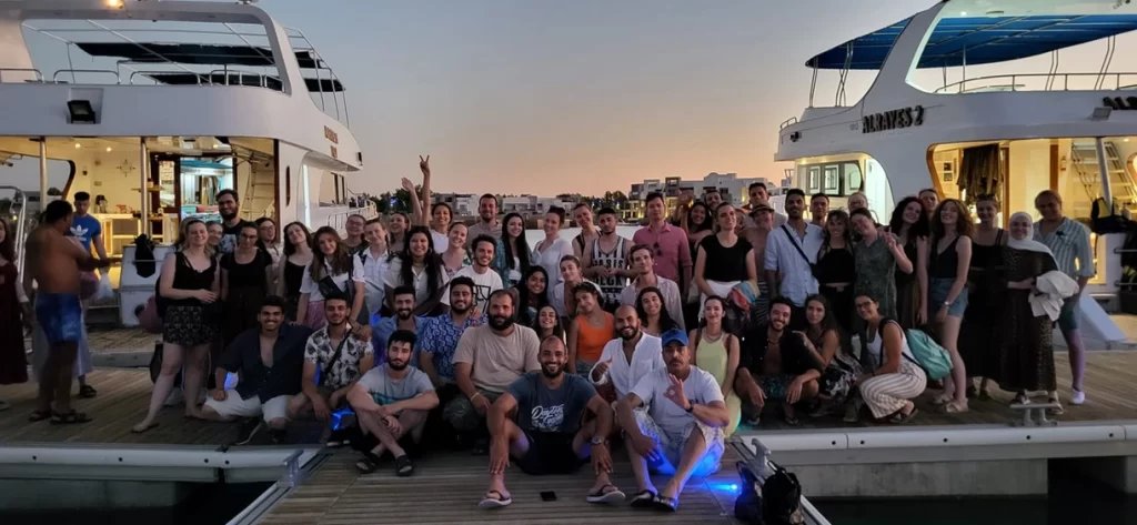 private boat trips in aqaba